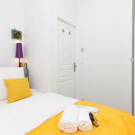 Apartment Pelige Yourhosthelper *