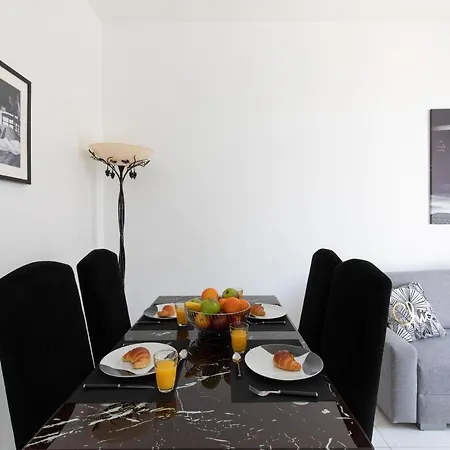 Pelige Yourhosthelper Apartment *