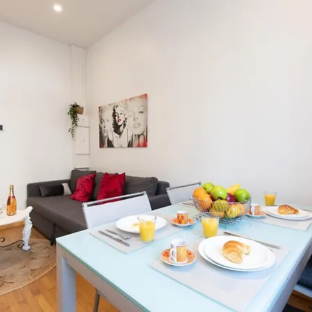 Pelige Yourhosthelper Apartment