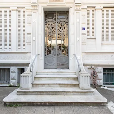 Pelige Yourhosthelper Apartamento Cannes